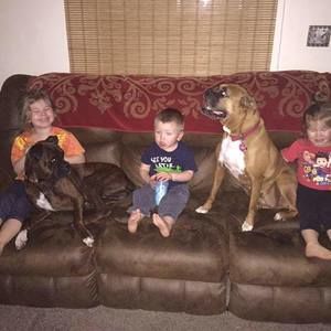 Meet your Posher, Ramona